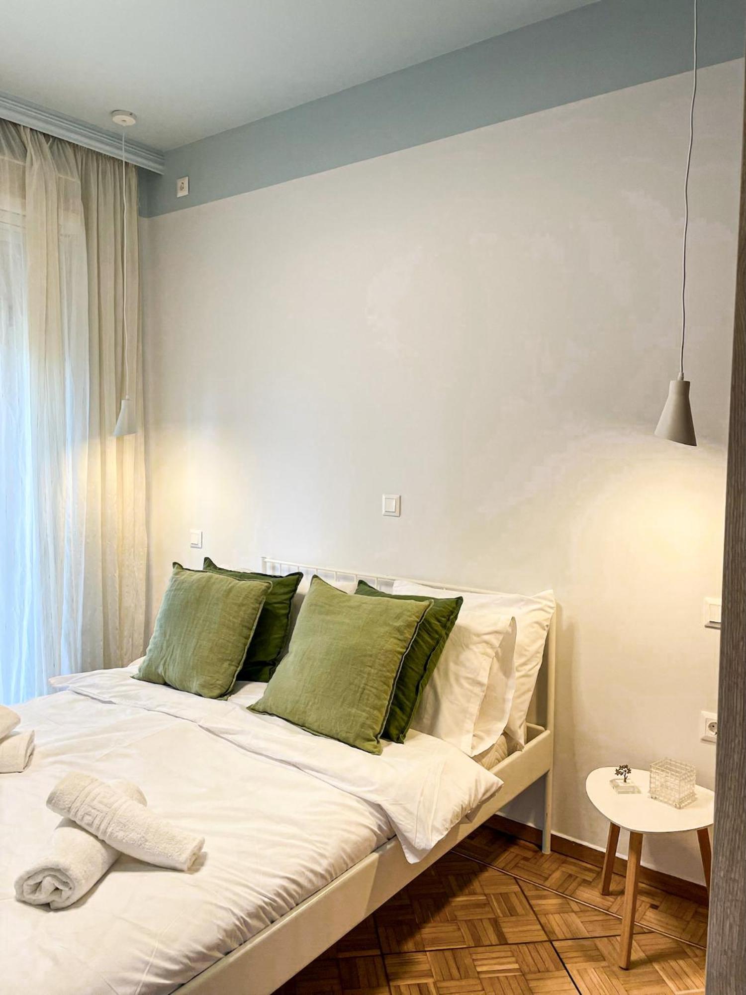 Apartment Near Metro + Port Pireus Eksteriør bilde