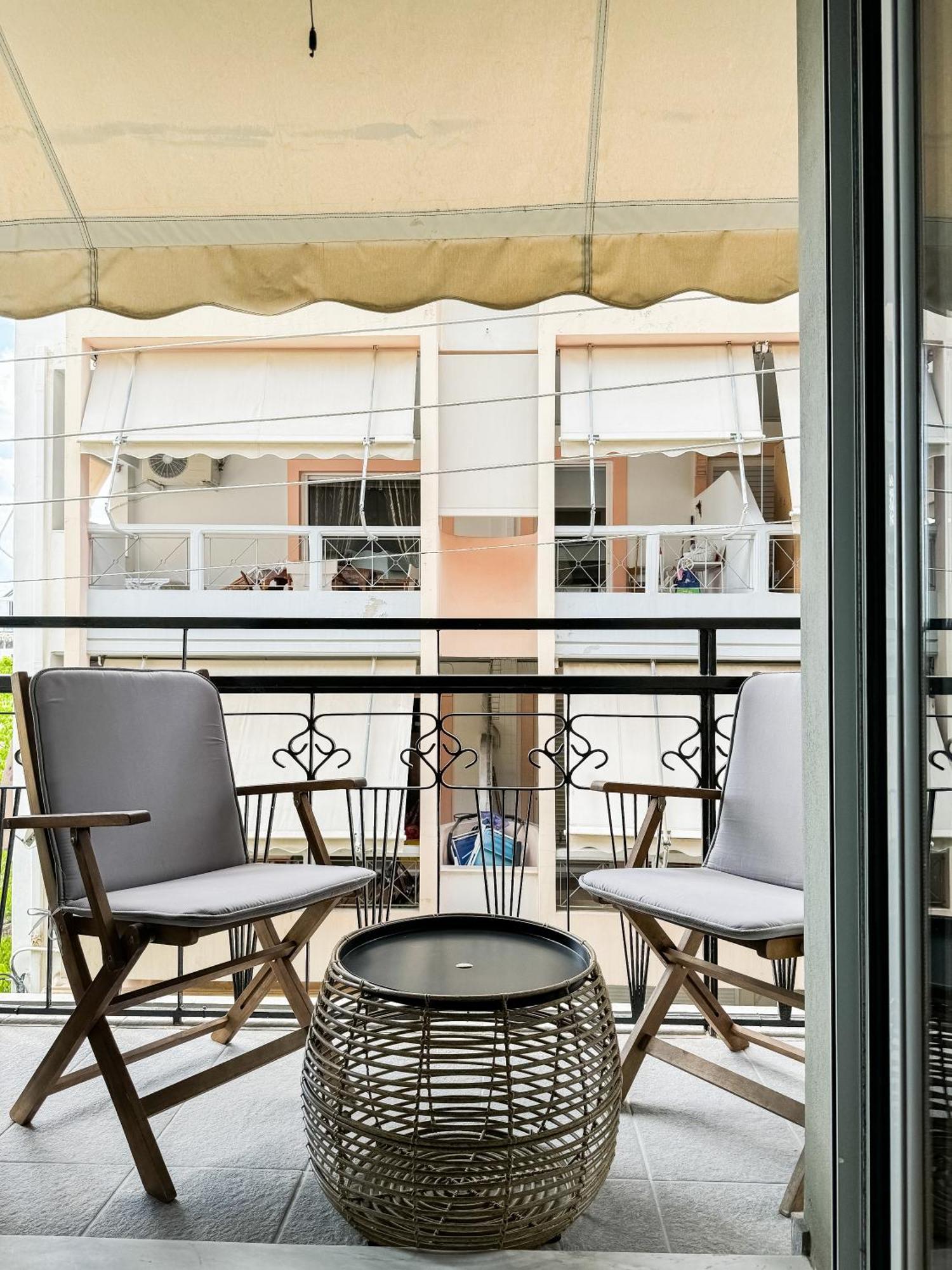 Apartment Near Metro + Port Pireus Eksteriør bilde